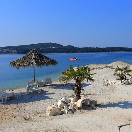 By The Sea Seget Donji, - 19351 Apartment Trogir